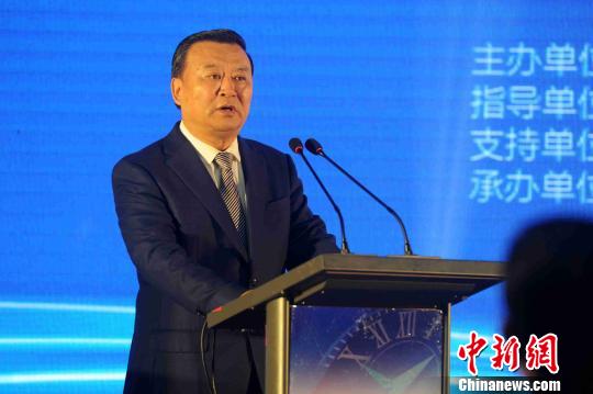 中国钟表协会理事长张宏光致辞。　张金川 摄