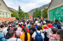 山西“五一”假期旅游吸金超184亿 快旅慢游成游客最爱