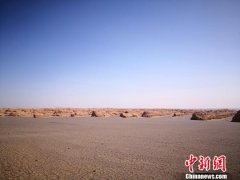 甘肃推旅游地学与地质公园发展 提高民众地质遗迹保护意识
