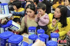 七部门：建立全国统一婴幼儿配方乳粉质量追溯平台