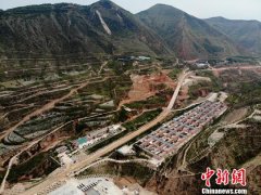 甘肃女硕士网售“山沟面食”成产业 村民告别“苦日